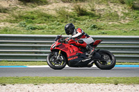 estoril;event-digital-images;motorbikes;no-limits;peter-wileman-photography;portugal;trackday;trackday-digital-images